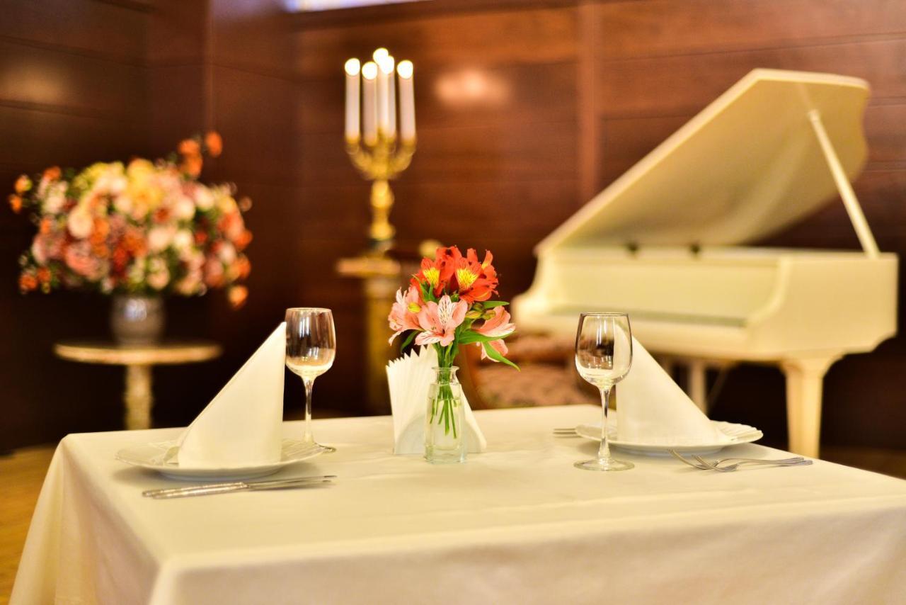 Metropol Hotel Erivan Dış mekan fotoğraf
